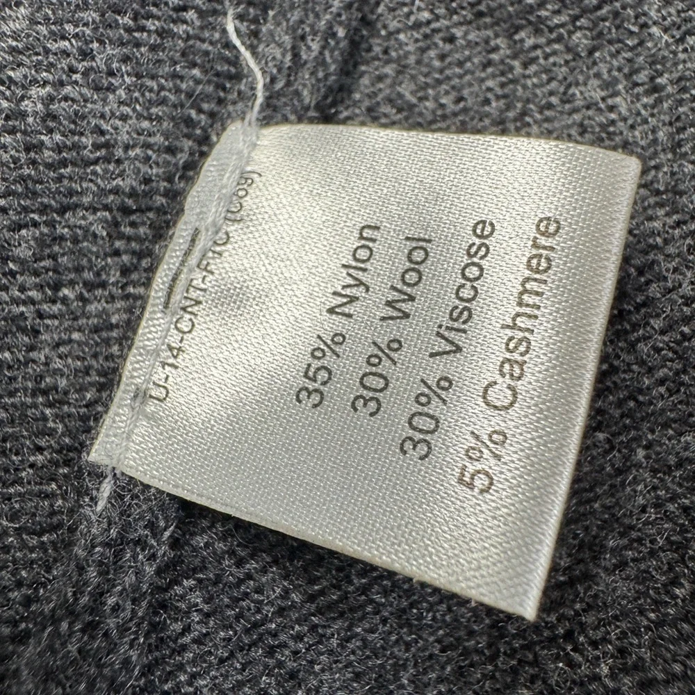 Jos A Bank Reserve Italian Yarn Wool Cable V-Neck Pull over Sweater Men’s Size L